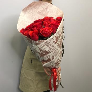 Красные розы 15 шт 60см (Эквадор) (Артикул: 127716)